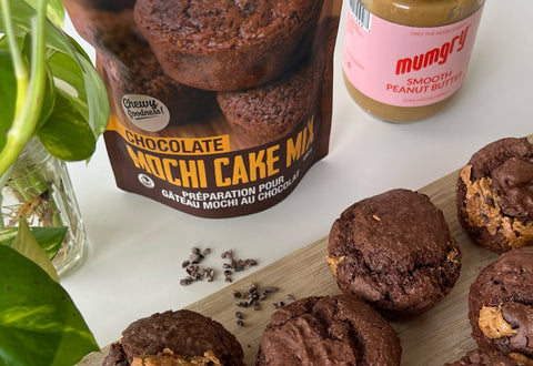 Crunchy Peanut Butter Mochi Cakes